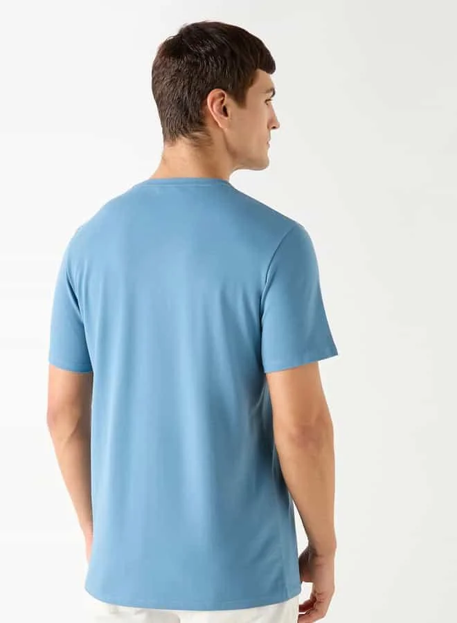 Iconic Iconic Slogan Print Crew Neck T-shirt with Short Sleeves