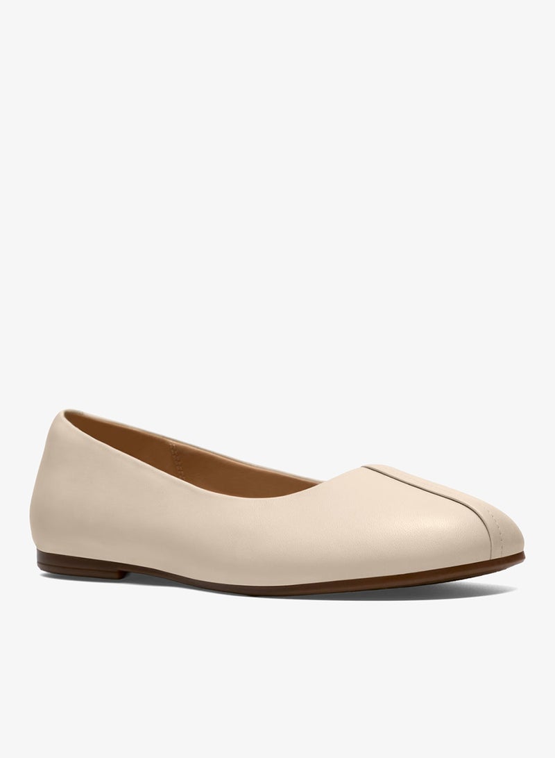 clarks Livia Lily Cream Leather - Image 3