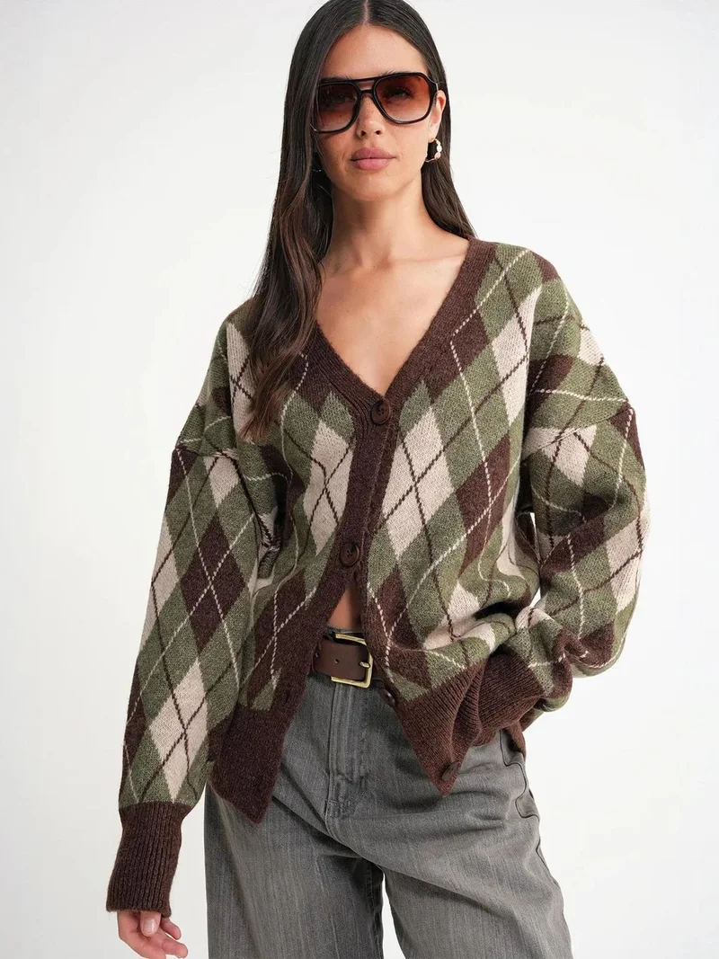 MixRay Mixray Oversize Argyle V-Neck Buttoned Cardigan