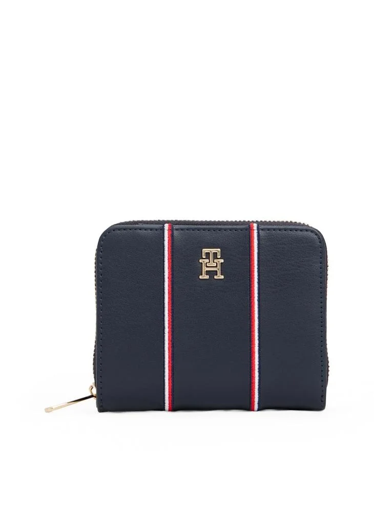 Icon Medium Zip Around Flap