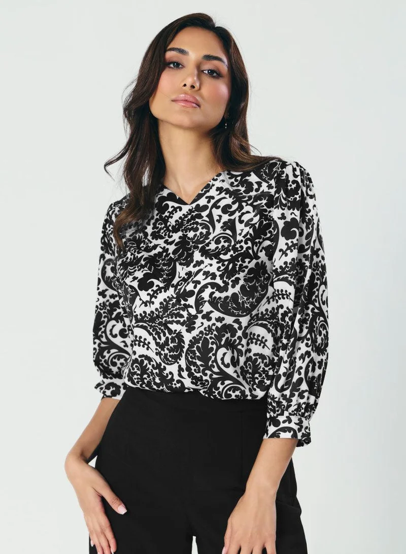 Zigzag Front Neck Pleated Stylish Casual Top