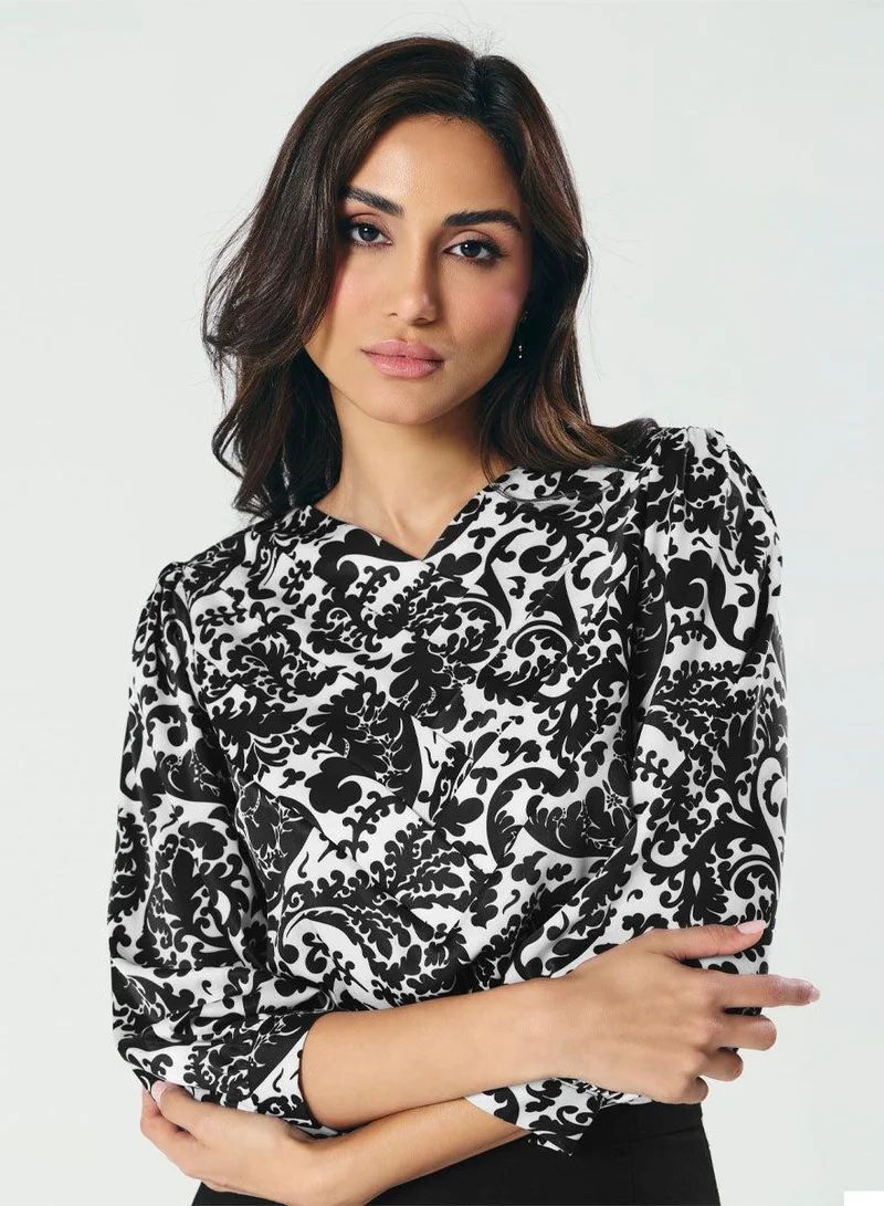 Zigzag Front Neck Pleated Stylish Casual Top