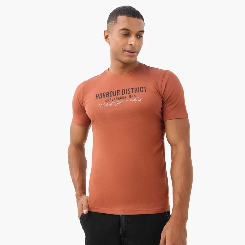 Splash FAV Slogan Print T-shirt with Crew Neck