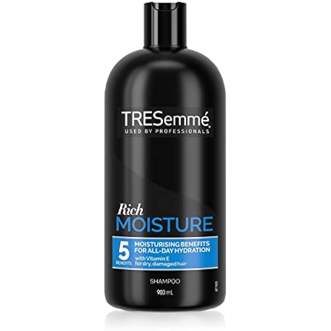 Tresemme RICH MOISTURE SHAMPOO FOR ALL-DAY HYDRATION FOR DRY, DAMAGED HAIR 900 ML - Image 2
