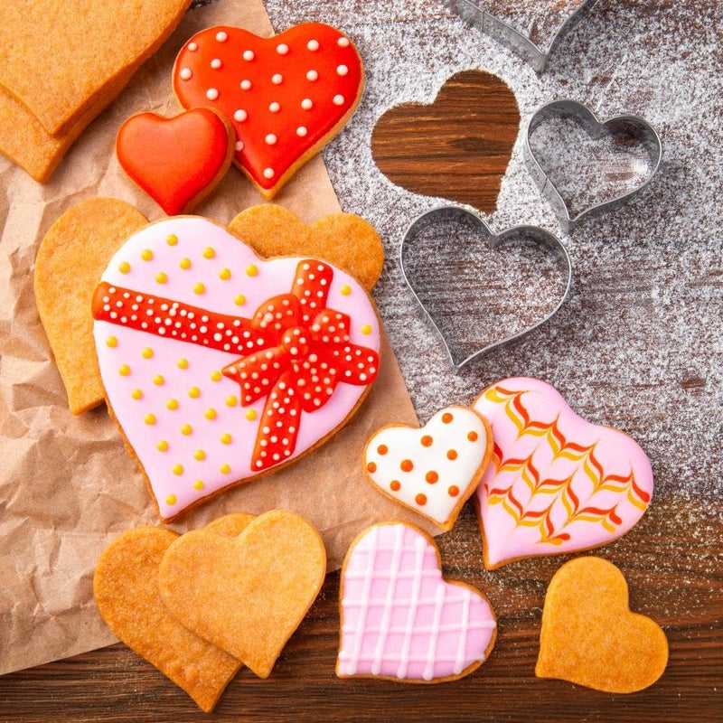 KELOFKO Heart Cookie Cutter Set - 7 Pieces Heart Cookie Cutter for Valentine's Day - Stainless Steel Small Heart Shaped Cookie Cutter for Sandwiches, Cookie, Biscuit - Image 4