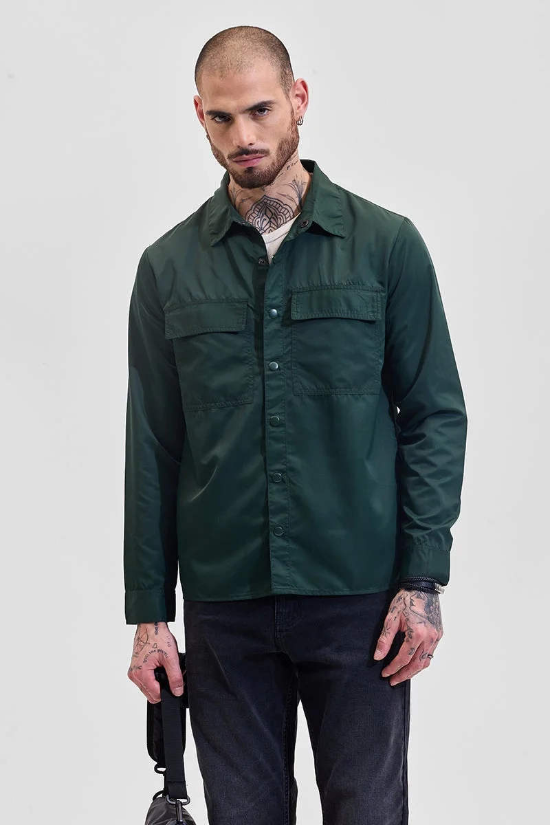 سنيتش قميص خارجي أخضر بجيوب متعددة وقصة مريحة