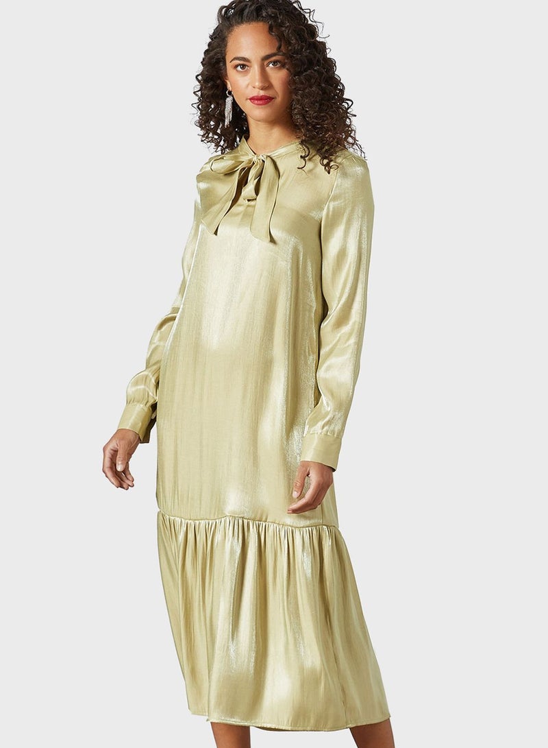 سيفي فور هانيا فستان باربطة ومزين بفتحة - Image 4