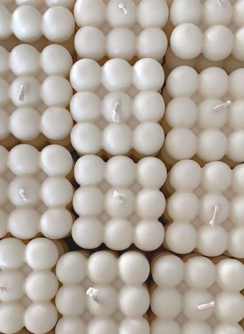 شمعة فقاعة ويسبر (بيضاء)