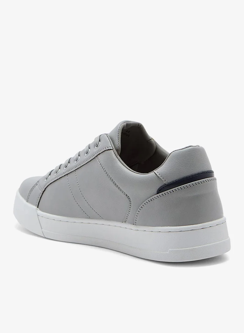 سفنتي فايف سنيكرز كاجوال