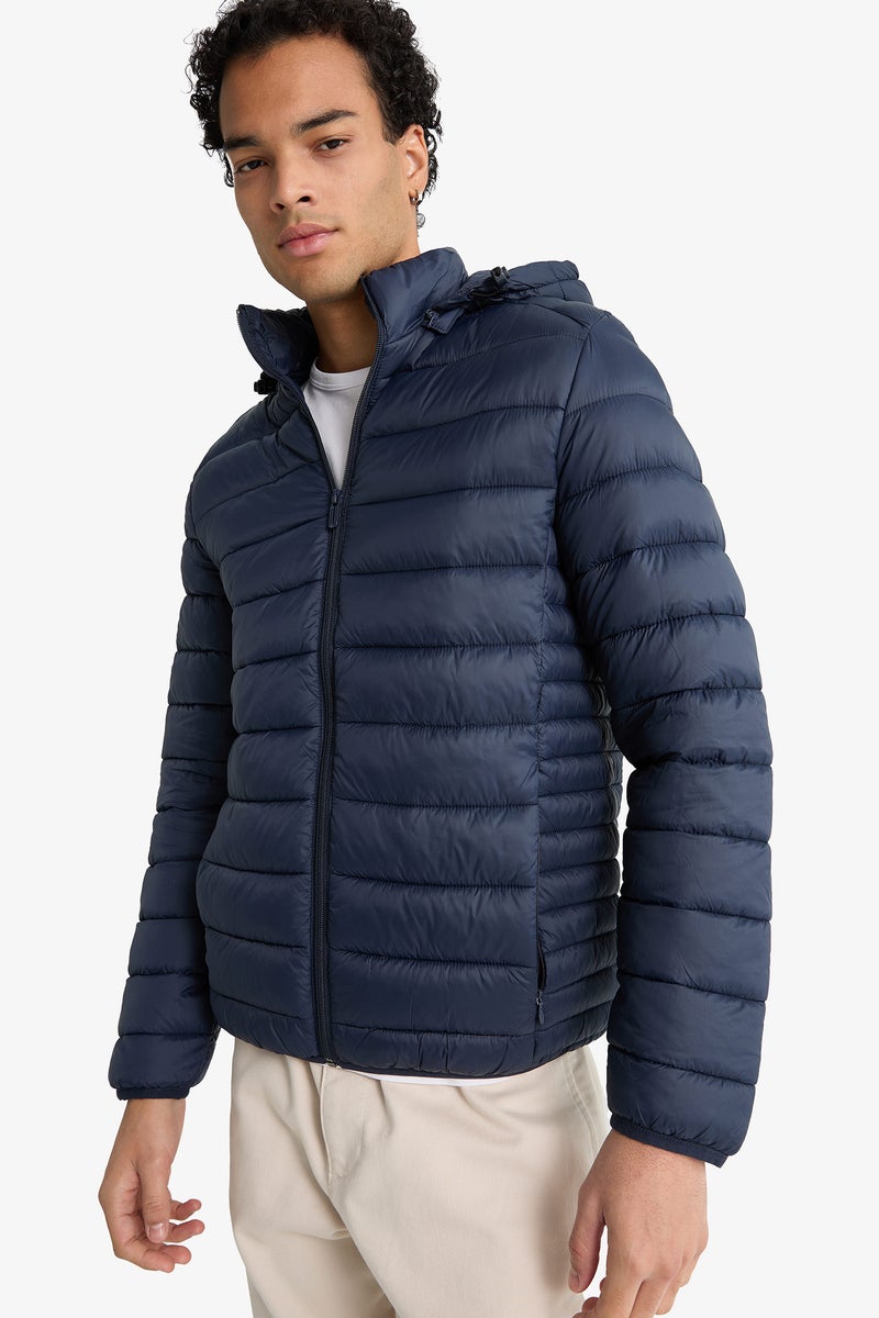 ديفاكتو جاكيت بامب سليم فيت بكابيشون وتر بروف بجيب من الداخل - Image 3