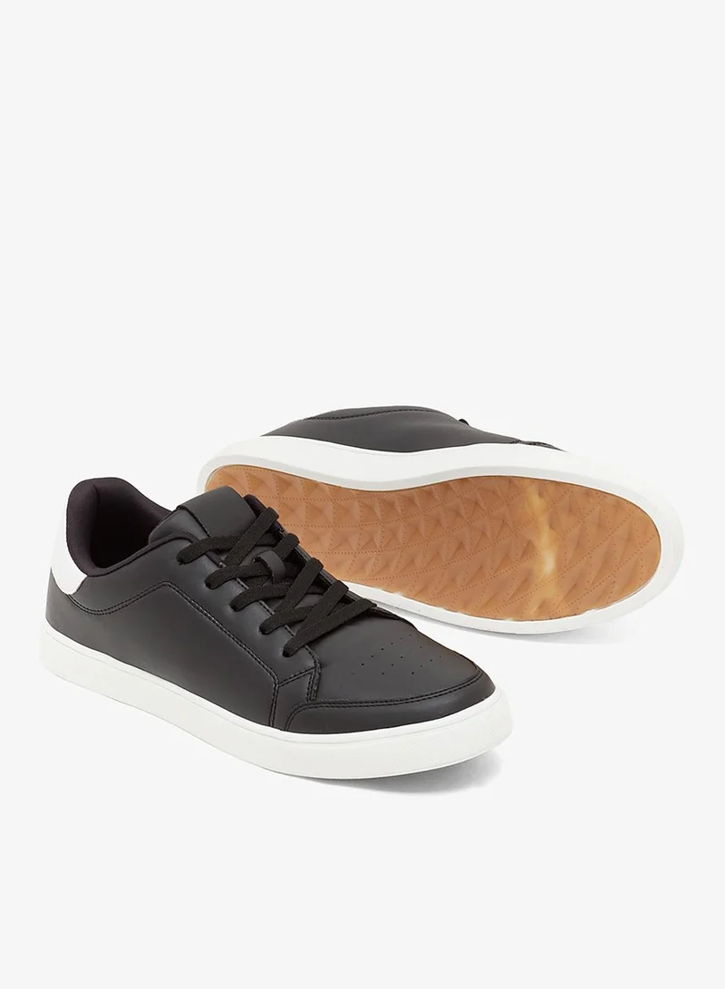 Seventy Five Casual Sneakers