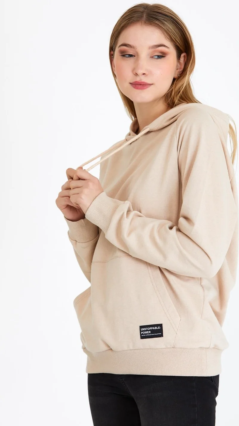 ميتاليك Women's Beige Hooded Basic Knitted Sweatshirt
