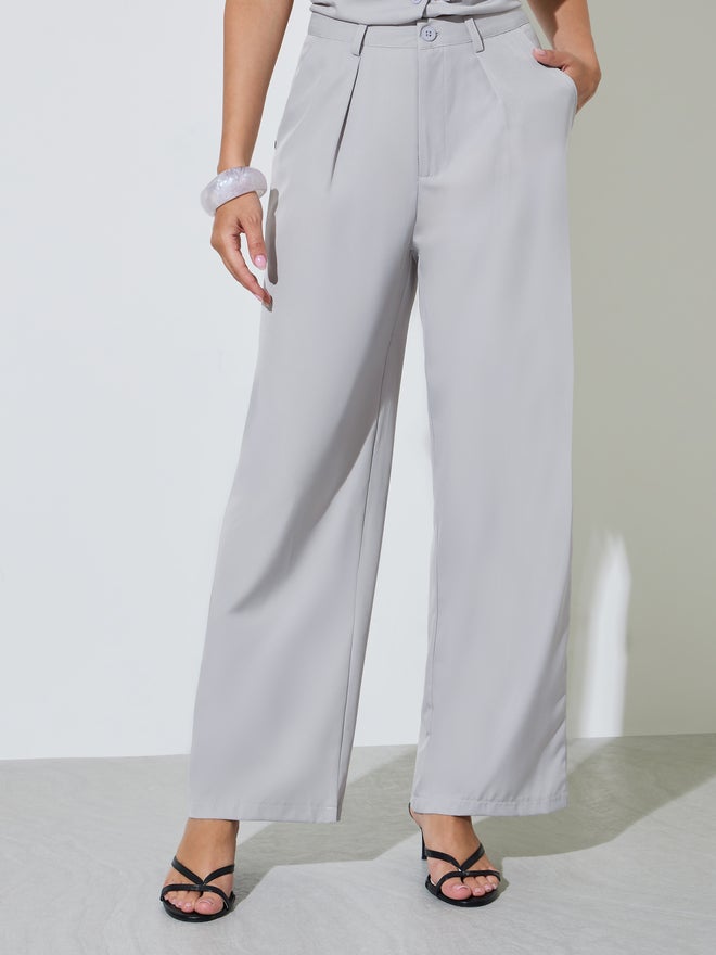 Styli Grey Relaxed Belted Shirt and Wide Leg Pants Set - Image 4