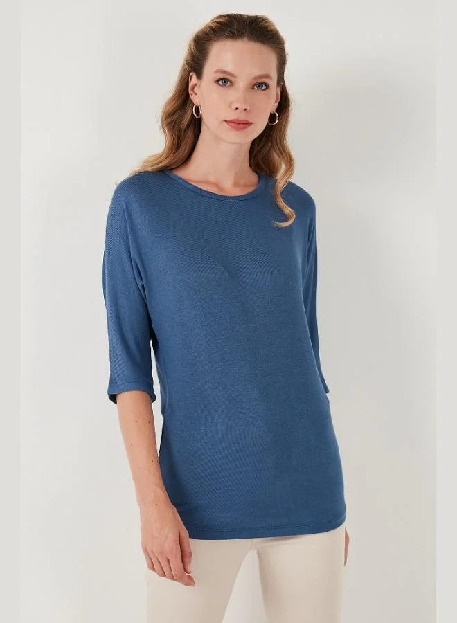 ليلا بلوزة قطنية أساسية بدون أكمام بياقة مستديرة للنساء من ليلا تروفكار