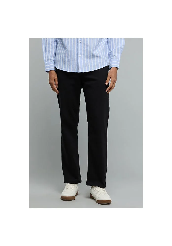 أر أند بي Solid Straight Fit Jeans with Button Closure