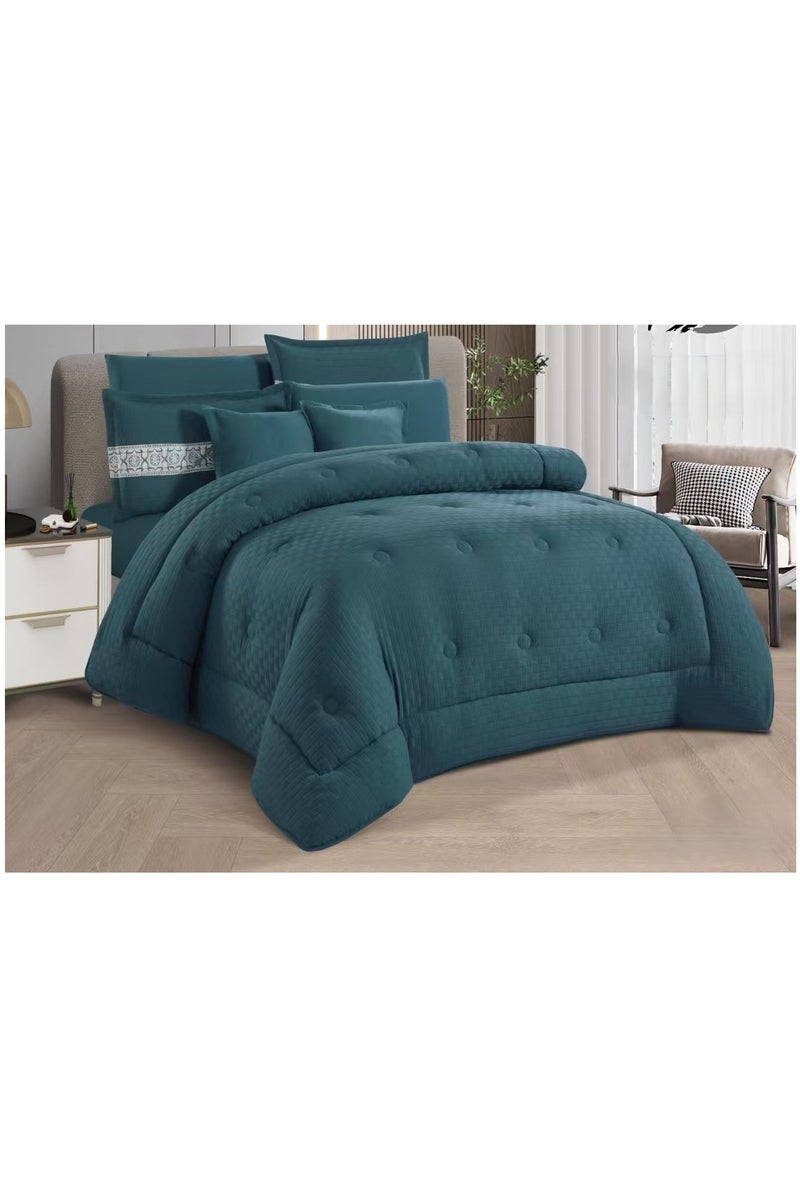 لوفيرا طقم مفرش نفرين ملكي لحاف قماش متين وناعم ونقشة عصرية 8 قطع مقاس 240*260 سم