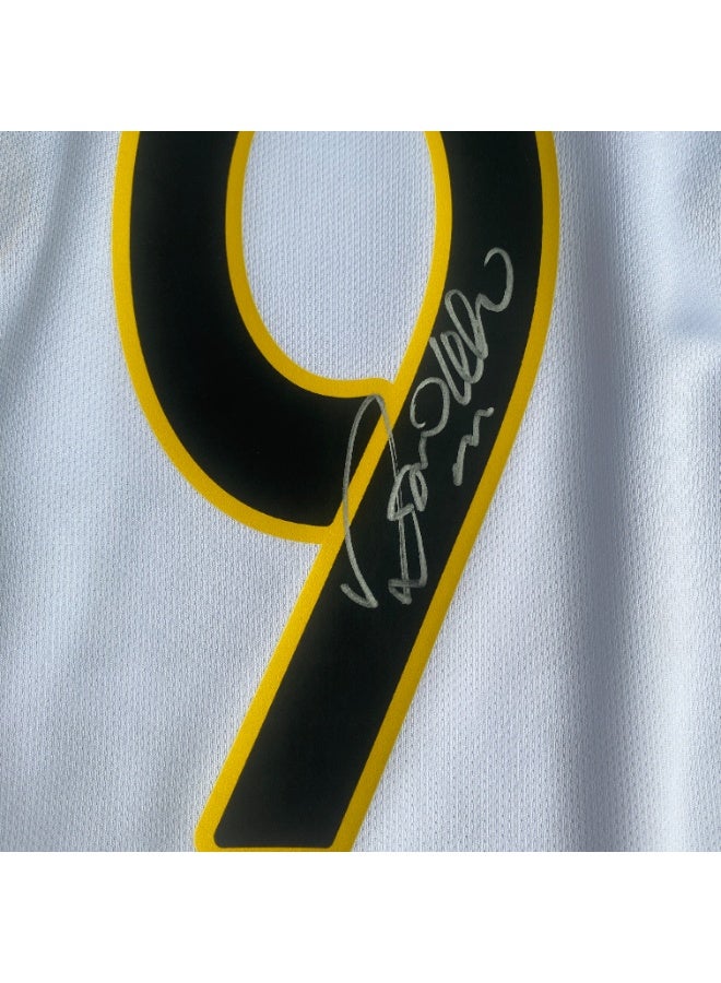 ريال مدريد قميص ريال مدريد رقم 9 الموقع من رونالدو نازاريو - شهادة بيكيت BAS الأصلية - Image 4