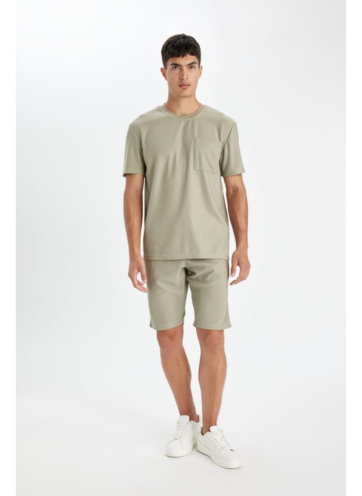Man Regular Fit Bermuda Shorts