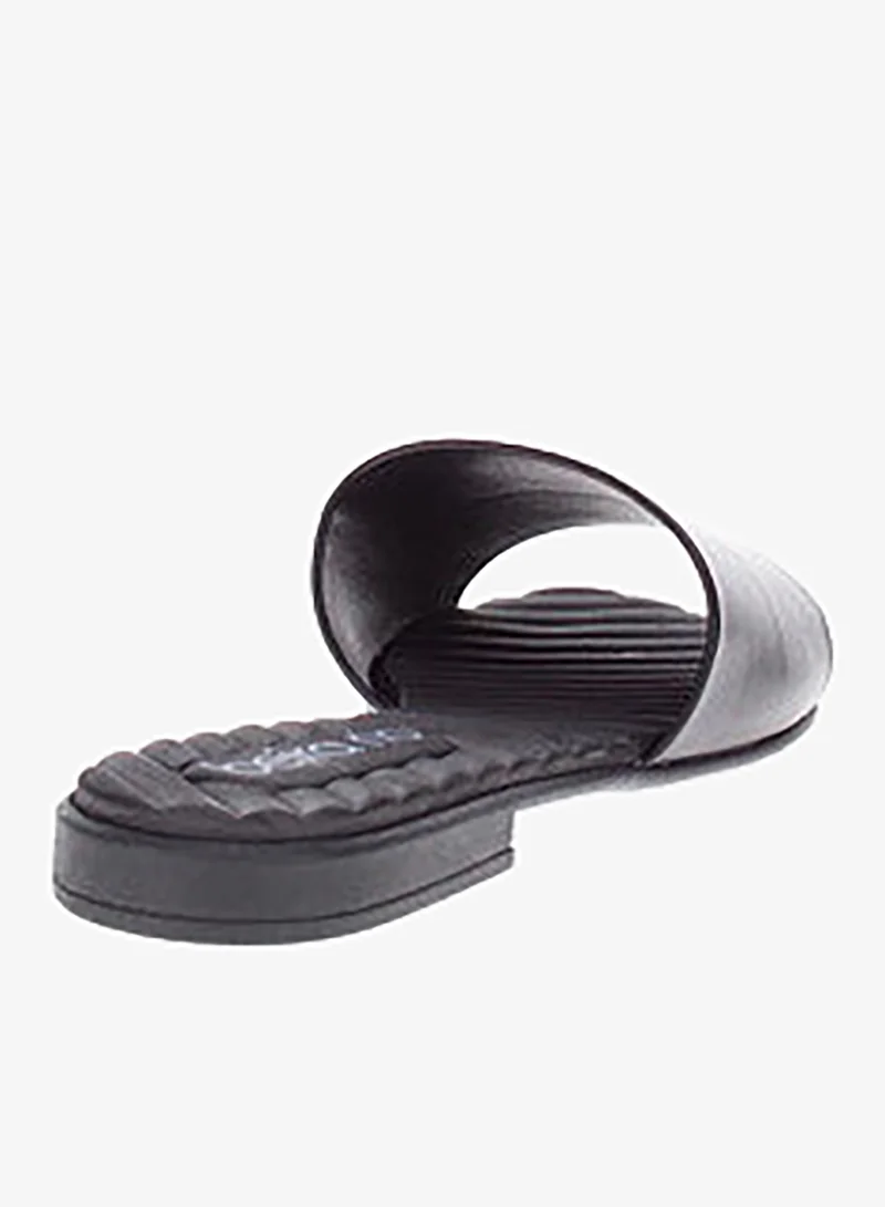 Beira Rio  Beira Rio Ladies Flat Sandals Black | Made In Brazil for Women | Best Price UAE