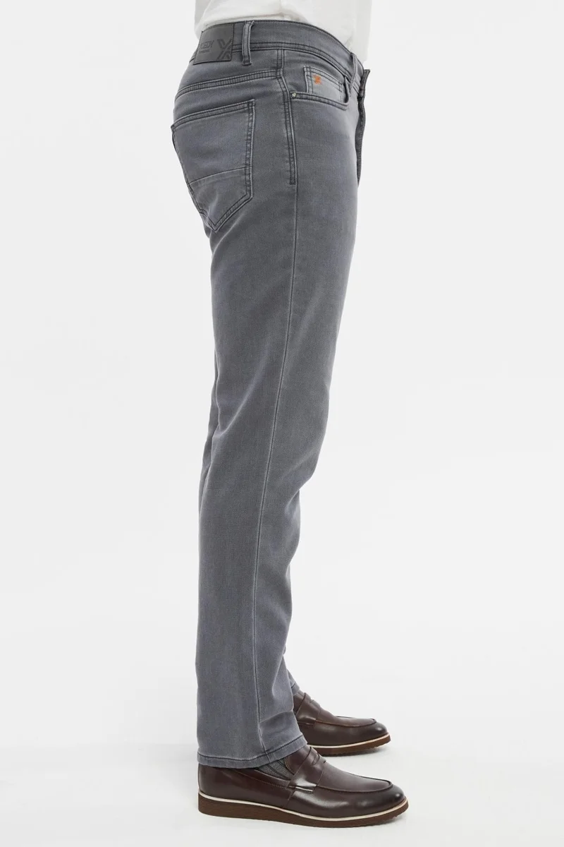 اكس سي اي دي واي Regular Fit High Waist Stretchy Woven Denim Jeans C356