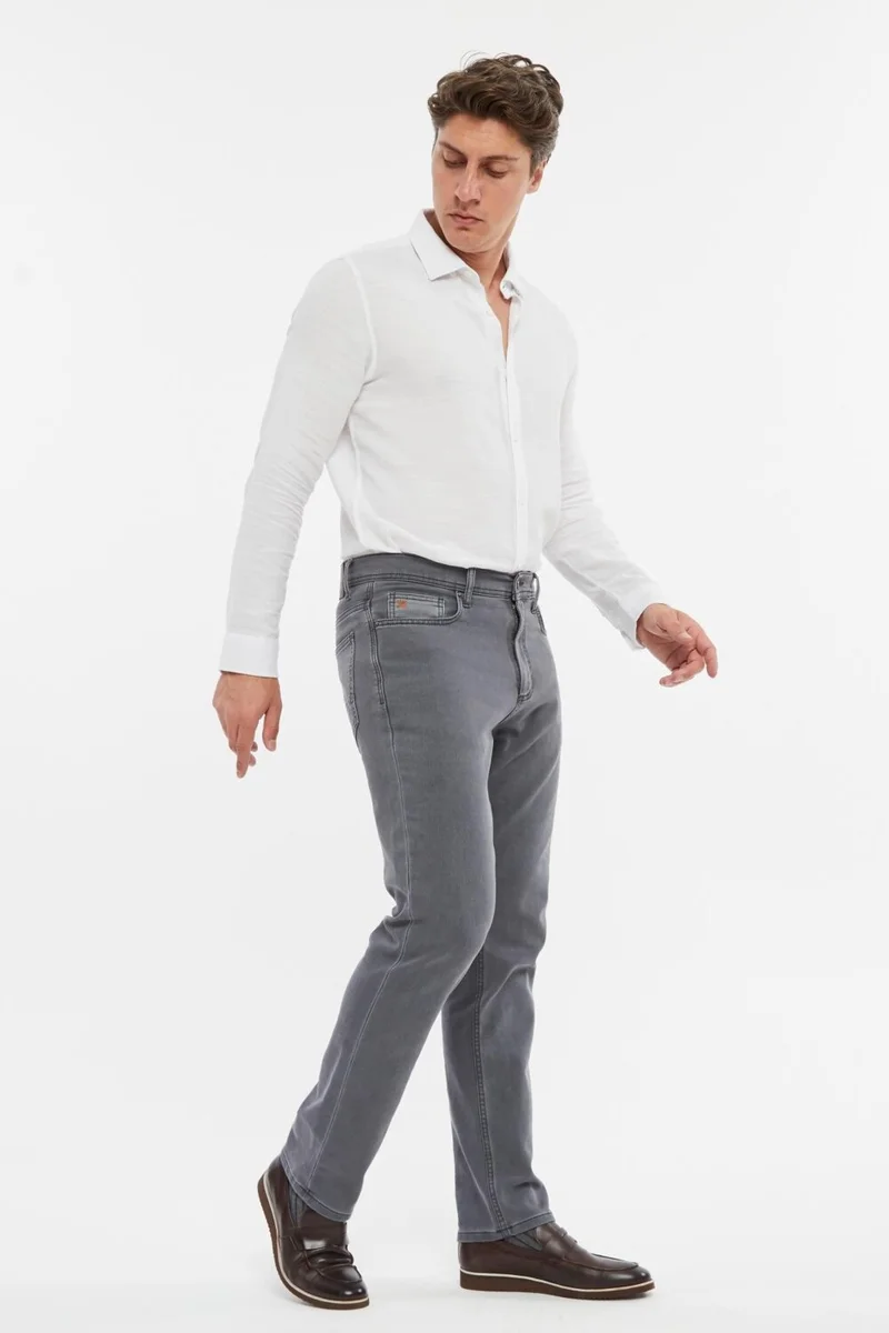 اكس سي اي دي واي Regular Fit High Waist Stretchy Woven Denim Jeans C356