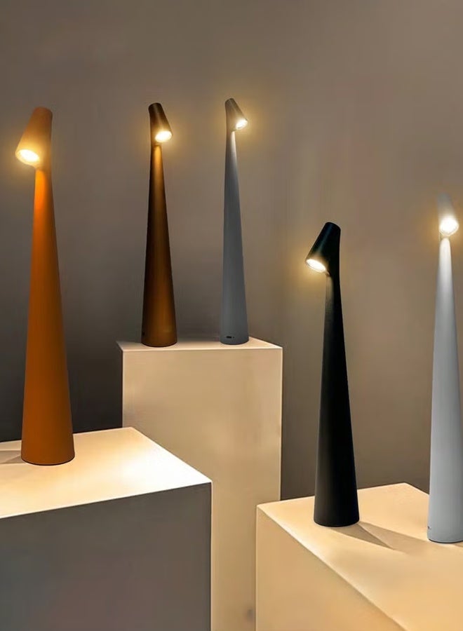 دايفو مصباح طاولة LED محمول، مصباح طاولة LED يعمل باللمس، مصباح طاولة بتصميم عصري، مصباح طاولة LED قابل لإعادة الشحن لتزيين المنزل (لون رمل قهوة) - Image 1