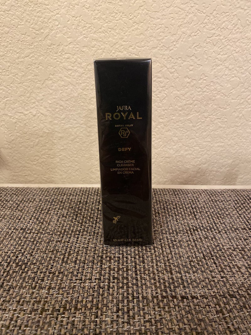 JAFRA ROYAL JELLY DEFY RICH CREME CLEANSER LIMPIADOR FACIAL EN CREMA 42 FL OZ
