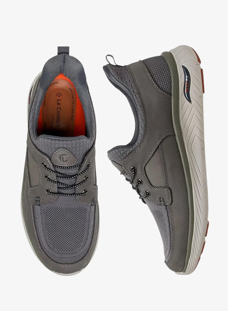 لو كونفورت حذاء رجالي جلدي سهل الارتداء بتصميم مضلع