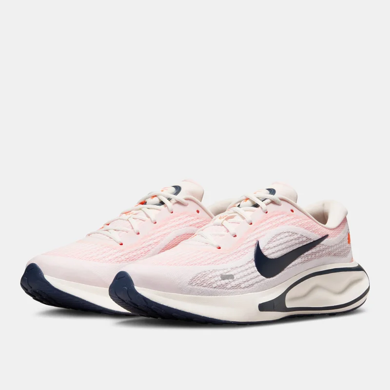 Nike Men's Journey Run Road Running Shoes