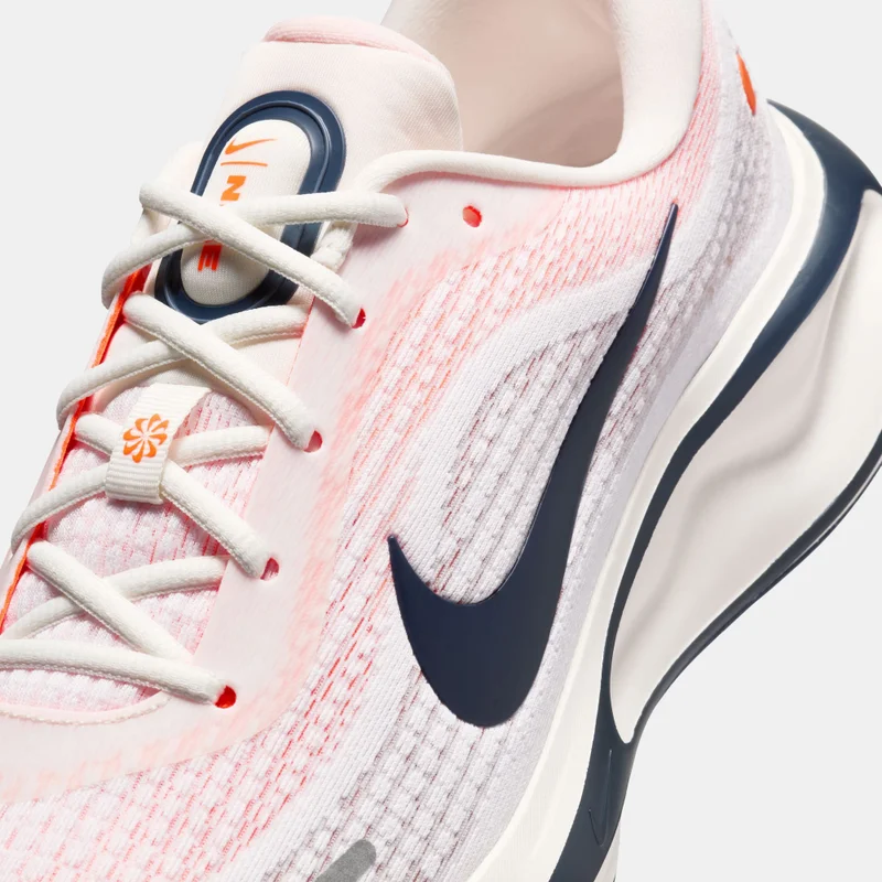 Nike Men's Journey Run Road Running Shoes