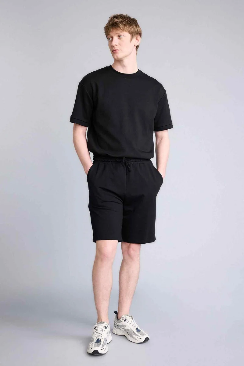 DeFacto Regular Fit Shorts