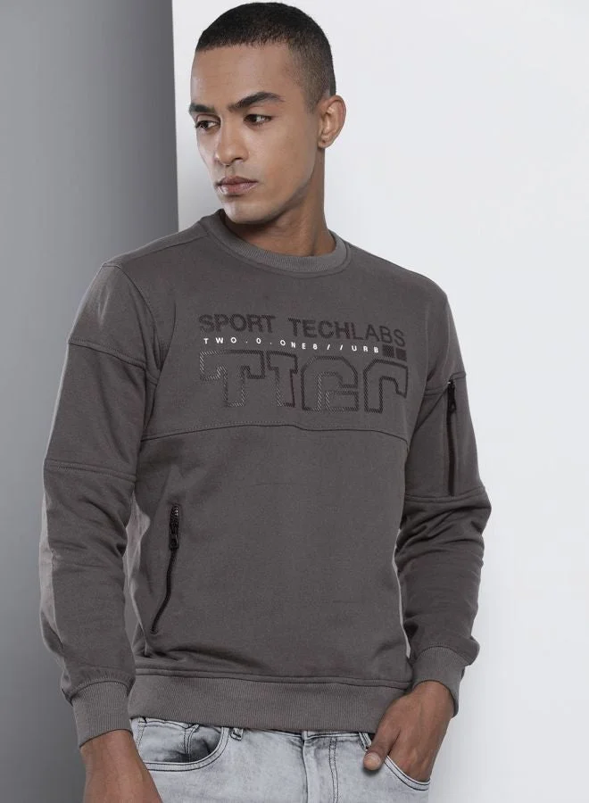 The Indian Garage Co Men Regular Fit Printed Crew Neck Full Sleeves Sweatshirt