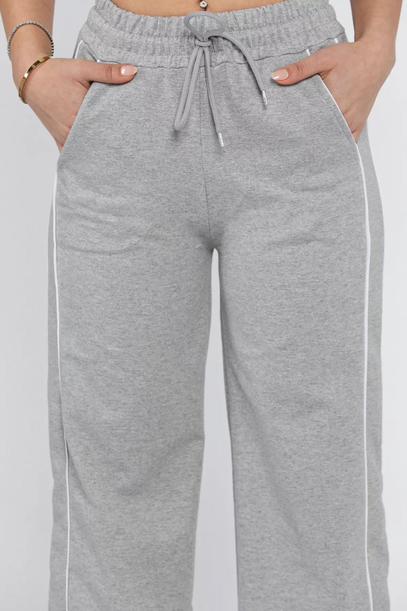 Gülseli Women's High Waist Side Stripe Wide Leg Sweatpants  - Image 2