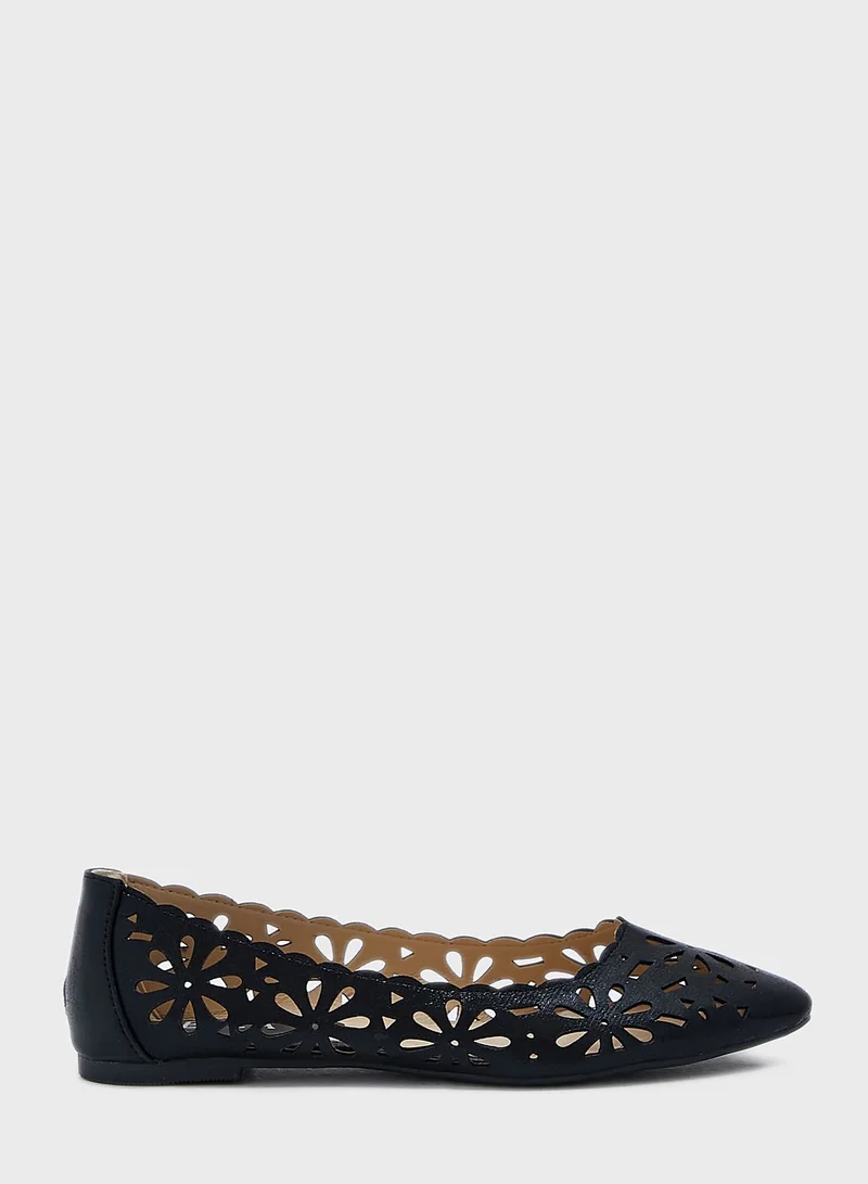 ELLA Cutout Flower Pointed Flat Shoe