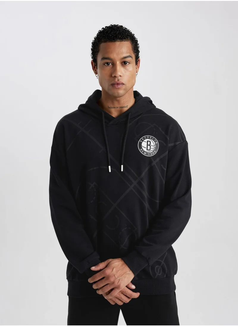 ديفاكتو Man Licensed Brooklyn Nets (Nbabkn1000) Comfort Fit Sweat Shirt