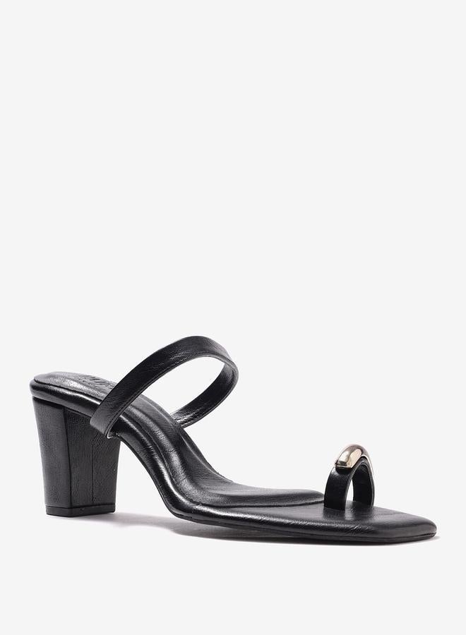 Pair-ie Tales Black Metallic Toe-Ring Block Heel Sandals - Image 5