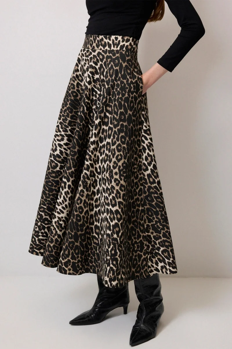 توتشي A Cut Patterned Gabardine Skirt