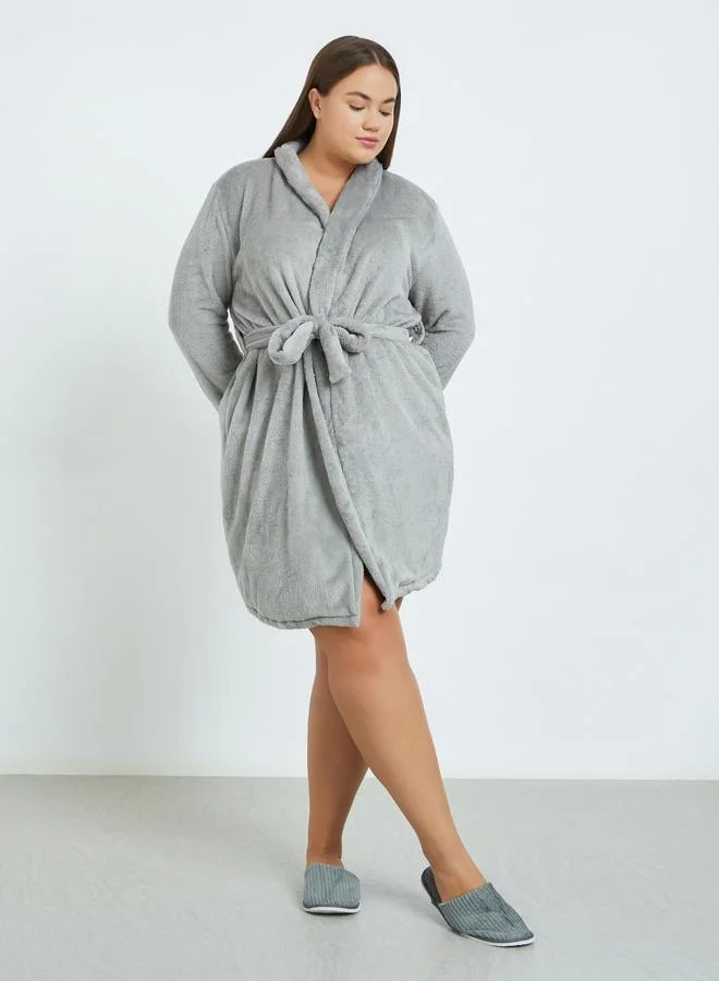 Styli Plus Size Shawl Collar Fleece Robe