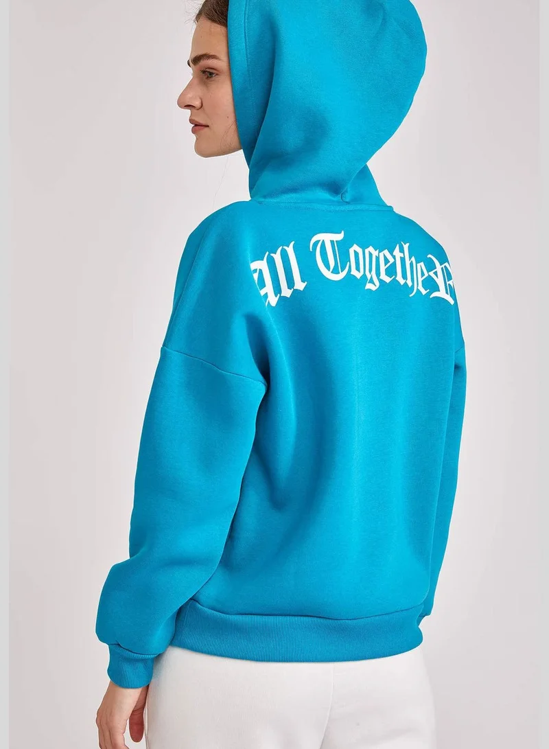ديفاكتو Woman Knitted Oversize Fit Hooded Sweat Shirt