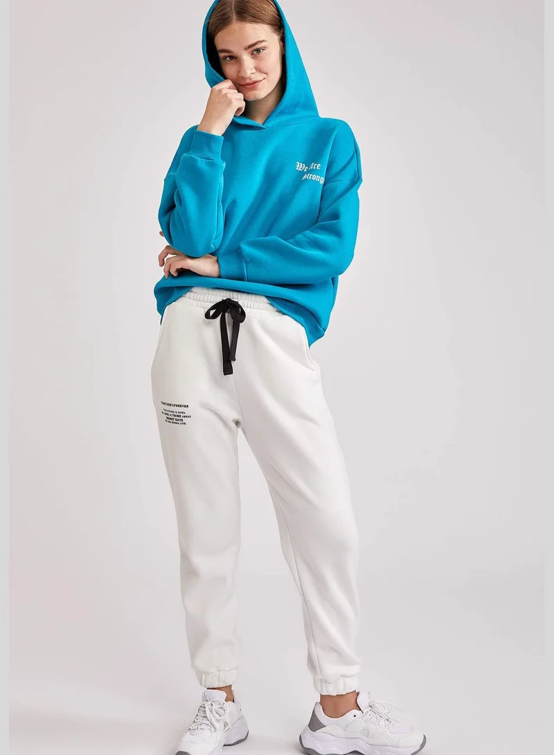 ديفاكتو Woman Knitted Oversize Fit Hooded Sweat Shirt