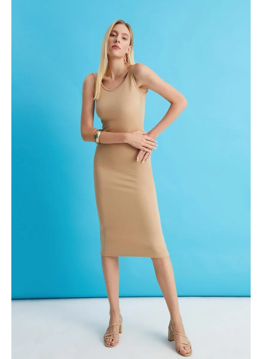 الكسندر جاردي Strappy Pencil Dress (B22-41400)