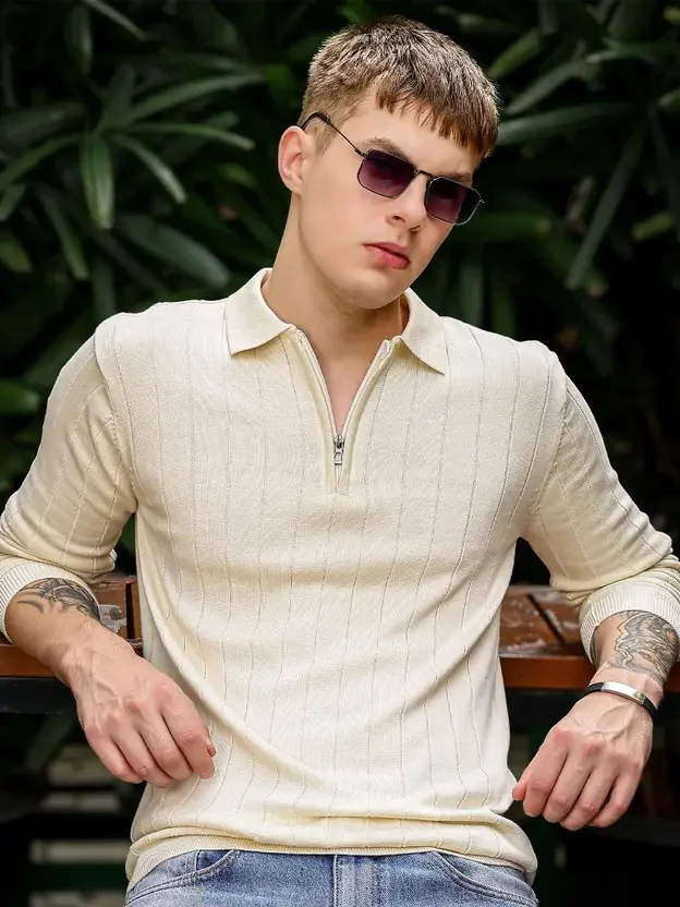 مانياك Maniac Mens Printed Round Neck Half Sleeve Black and Beige Cotton Tshirt