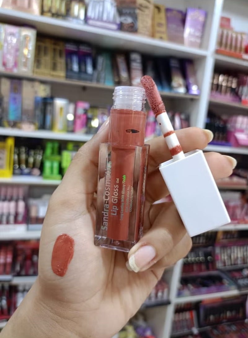 cosmetics Lip gloss by Sandra - Image 2