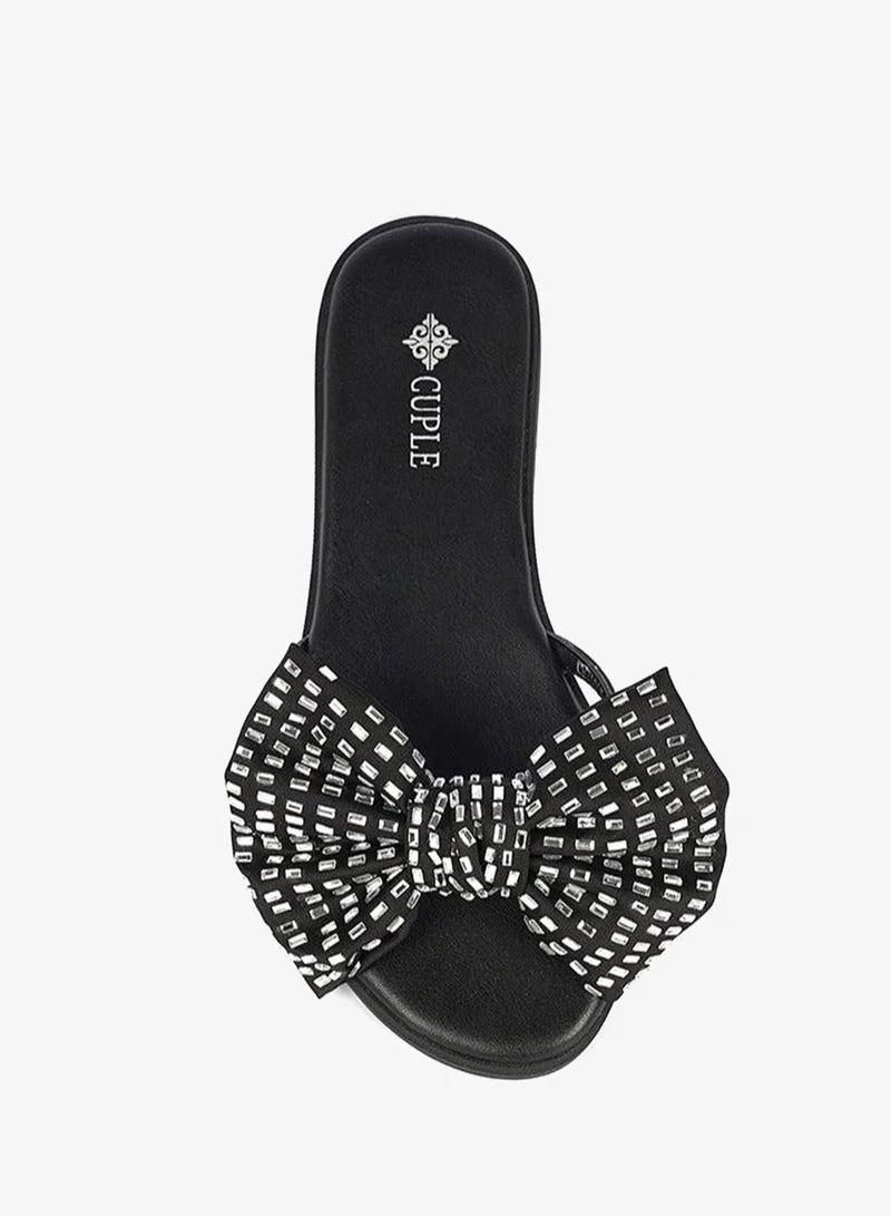 Cuple Ladies Lifestyle Slides