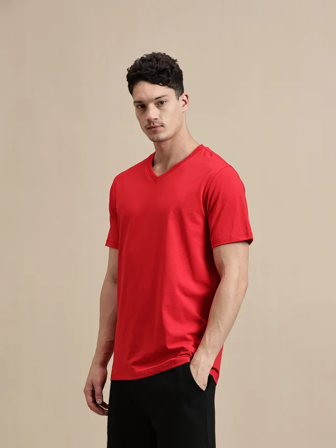 ECOLORE Men Red V Neck Slim Fit T-Shirt