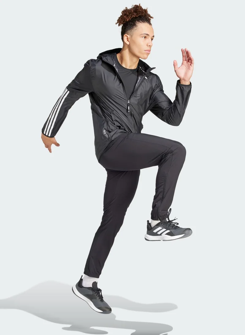adidas جاكيت أون ذا رن مزين بثلاثة خطوط