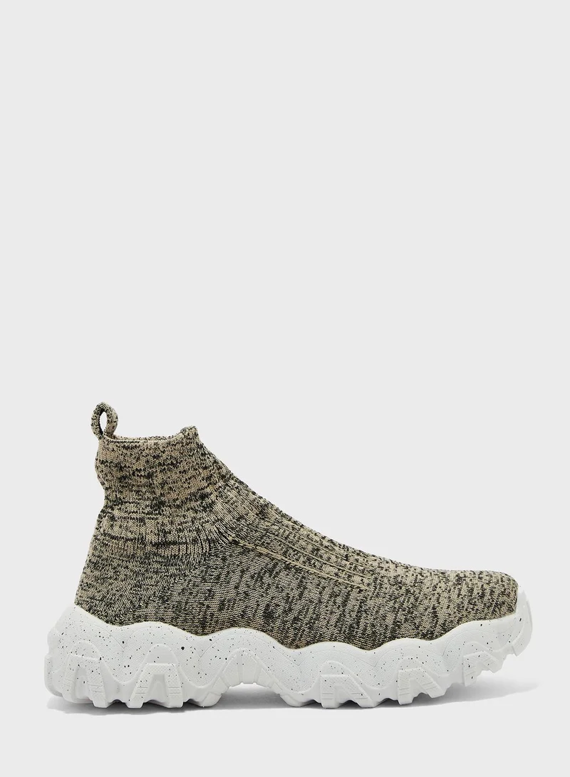 Seventy Five Pull On Sneakers
