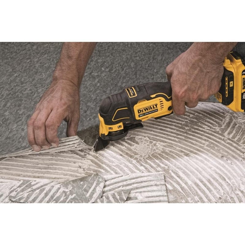 DEWALT DEWALT ATOMIC 20V MAX* Oscillating Tool, Cordless, Oscillating, Tool only (DCS354B)  - Image 5