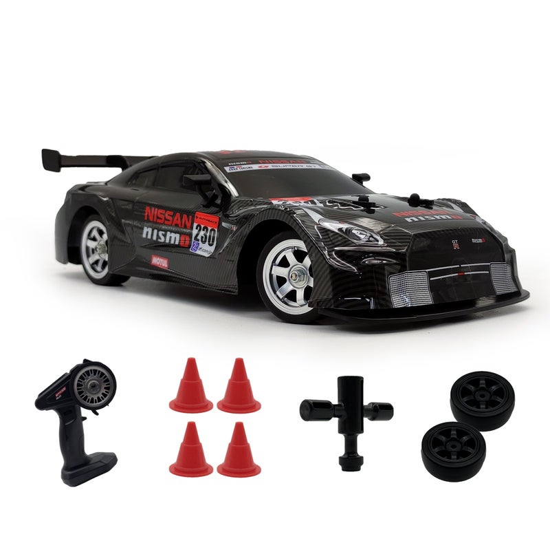 فونسترز سيارة فانسترز دريفت سيريز رباعية الدفع، بمقياس 1:16، مزودة بمصابيح LED وبطارية قابلة لإعادة الشحن، لون أسود - طراز نيسان جي تي-آر نيسمو - Image 1