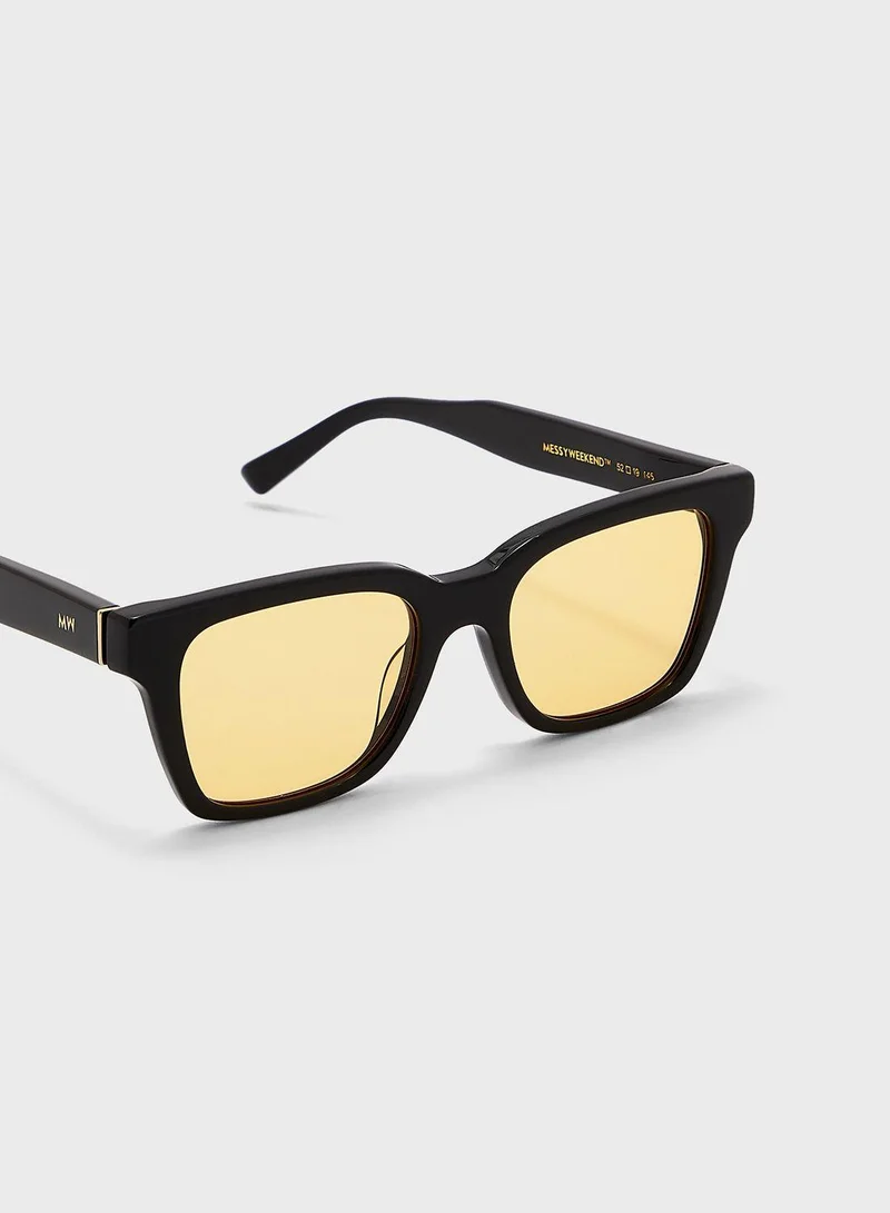 MESSYWEEKEND Dean Shape Sunglasses